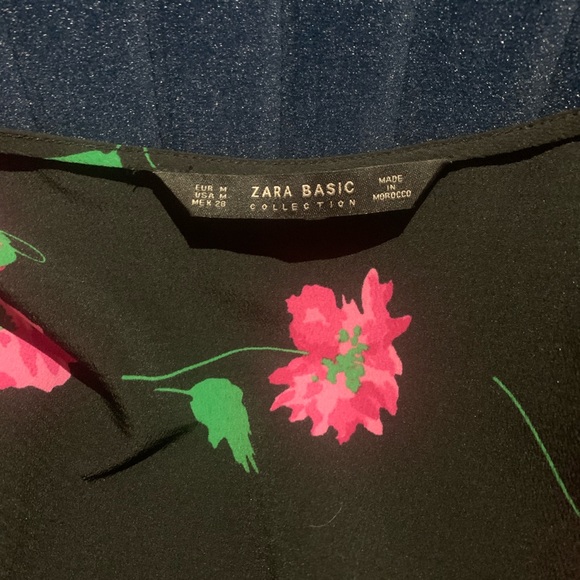 Wrap around blouse - Picture 3 of 3